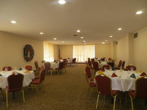 Echo Hotel & Conference Center