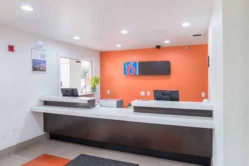 Motel 6-grand Prairie/arlington