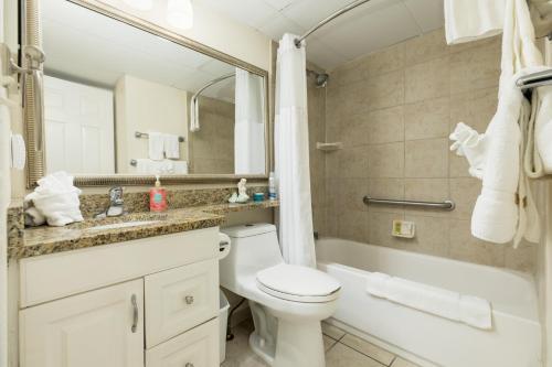Hotel Casa Del Mar Beachfront Suites