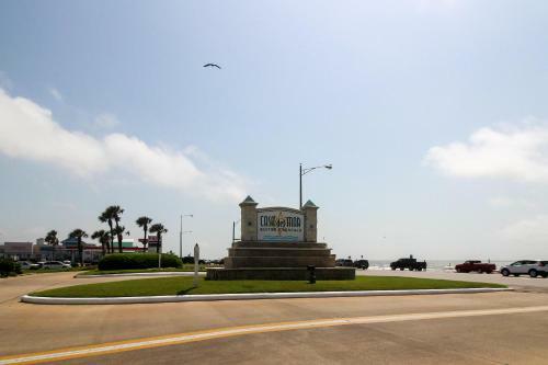 Hotel Casa Del Mar Beachfront Suites