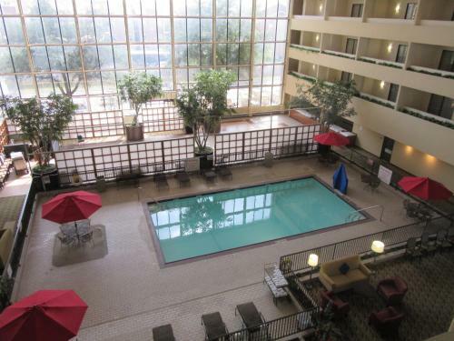 Atrium Hotel And Suites Dfw Airport