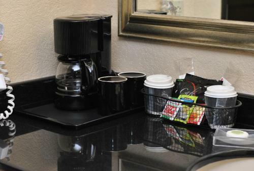 Atrium Hotel And Suites Dfw Airport