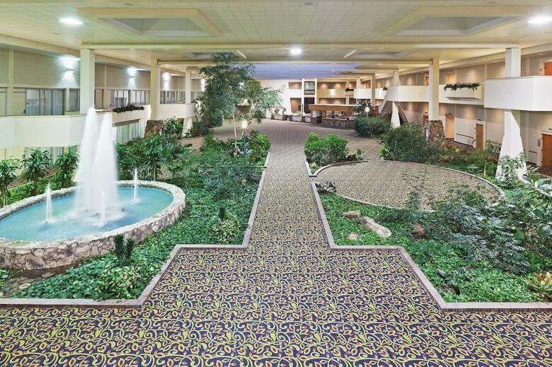 Clarion Hotel & Conference Center