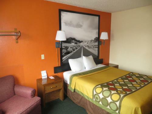 Hotel Super 8 Waco University Area