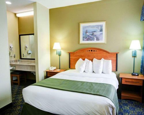 Hotel Quality Inn & Suites Baylor Stadium North