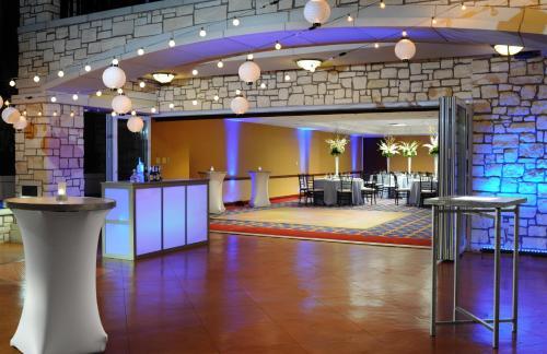 Hotel Courtyard By Marriott San Antonio Riverwalk