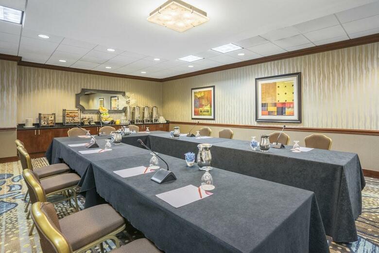 Hotel Crowne Plaza Washington National Airport