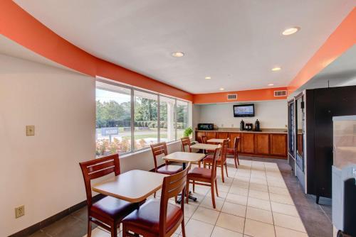Motel 6 Virginia Beach Virginia