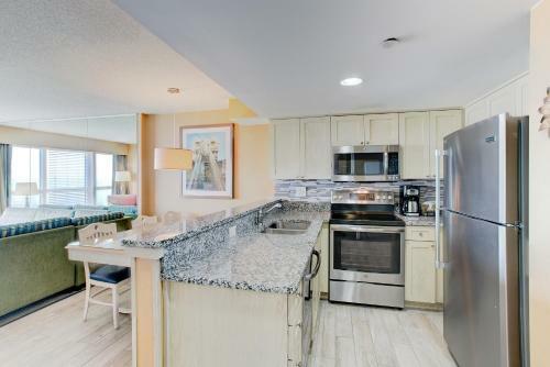 Boardwalk Resort Hotel And Villas
