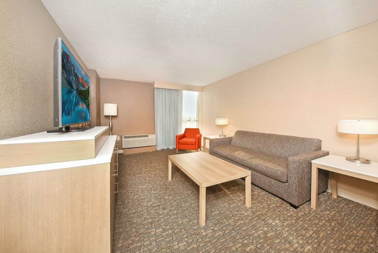 Hotel Doubletree By Hilton Virginia Beach