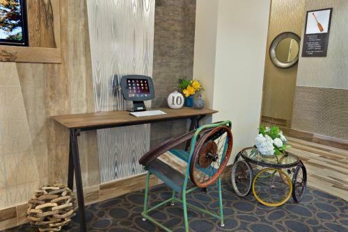 Hotel Oxford Suites Bellingham