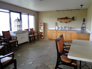 Motel Ocean Shores Inn & Suites