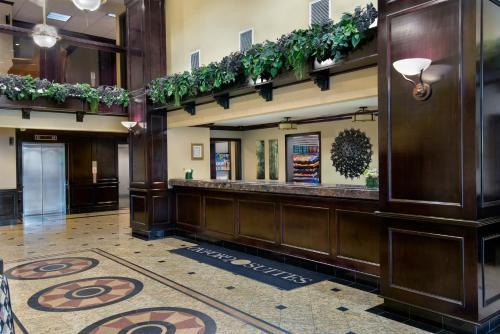 Hotel Oxford Suites Spokane