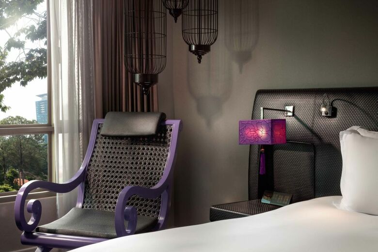 Sofitel Saigon Plaza Hotel
