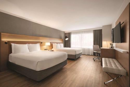 Radisson Hotel & Conference Center