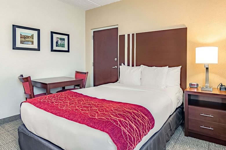 Hotel Comfort Inn Madison - Downtown