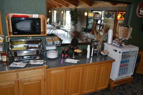 Cobblestone Hotel And Suites - Wisconsin Rapids