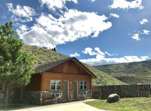 Motel Holiday Lodge