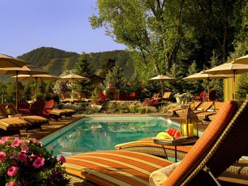 Hotel Rustic Inn Creekside Resort And Spa At Jackson Hole