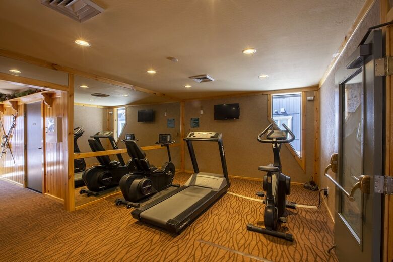 Red Wolf Lodge At Squaw Valley