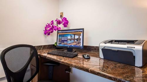 Hotel Best Western Hampton Coliseum Inn