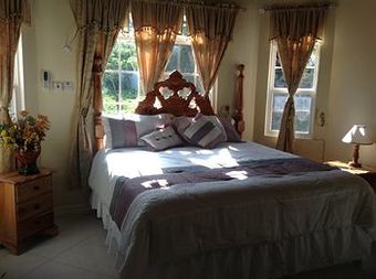 Hotel Cazwin Villa
