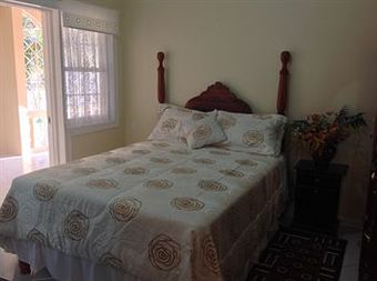 Hotel Cazwin Villa