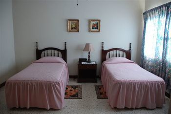 Hotel Eslyn Villa