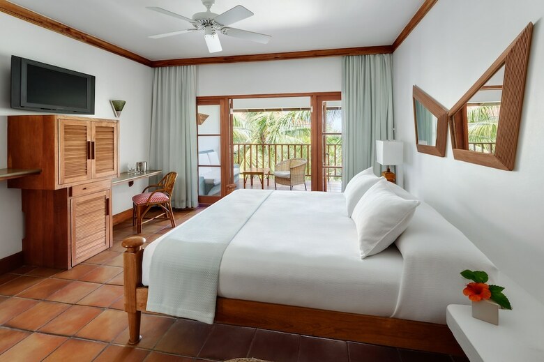 Hotel Couples Swept Away All Inclusive
