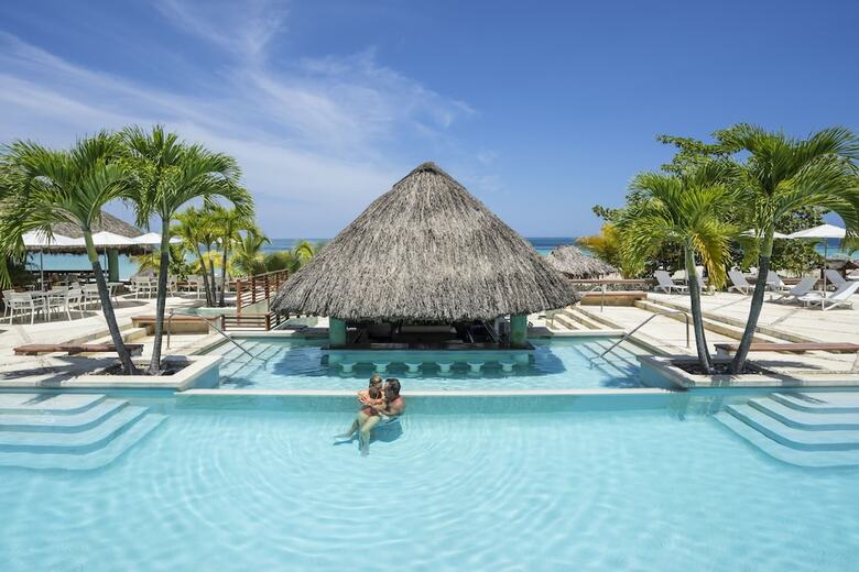 Hotel Couples Swept Away All Inclusive