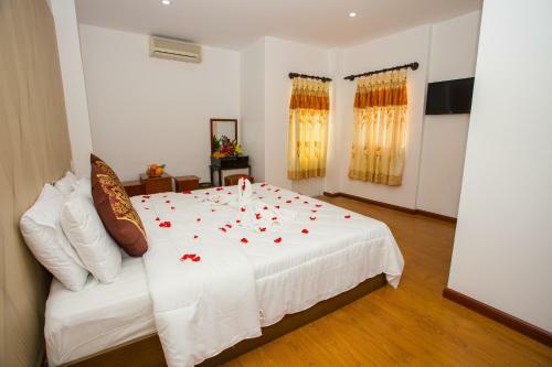 Golden Tulip Hotel