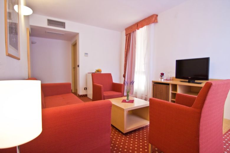 Hotel Carolina