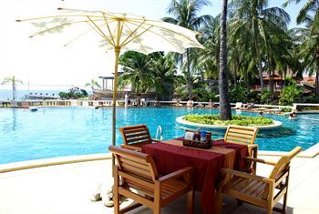 Apartamento Rin Beach Resort