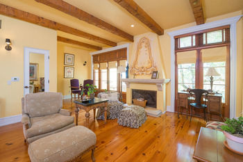 Bed & Breakfast Calipaso Winery