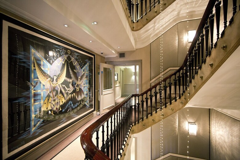 St James Hotel & Club