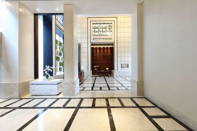 Hotel Makati Diamond Residences