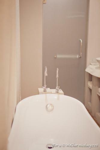 For U Boutique Hotel