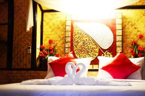 Lodge Eco Lanta Hideaway Beach Resort