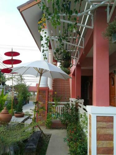 Bed & Breakfast Lampang Lanna Home