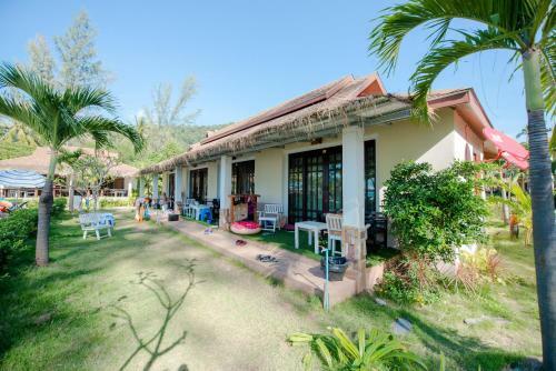 Hotel Banana Beach Resort