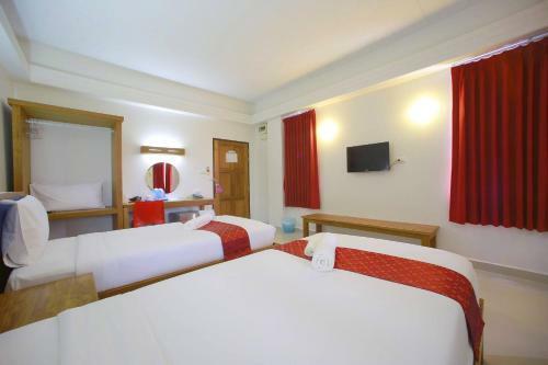 J2 Hotel Maesot