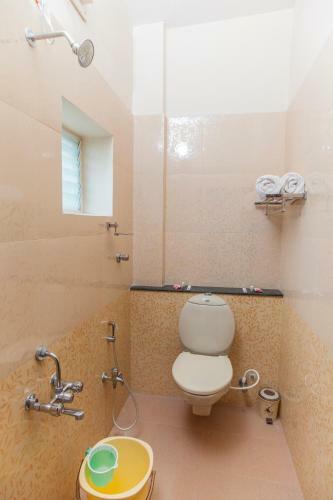 Hotel Rathnavel Towers