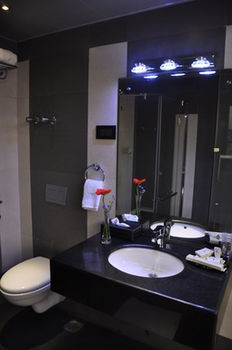 Park Avenue Hotel