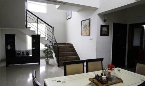 Hostal Sabari Mondrian