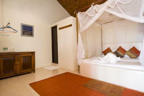 Hostal Lamore Cottages