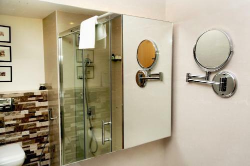 Hotel Green Park Chennai