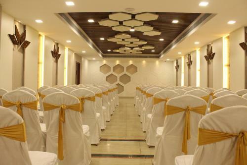 Hotel Raj Park