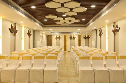 Hotel Raj Park