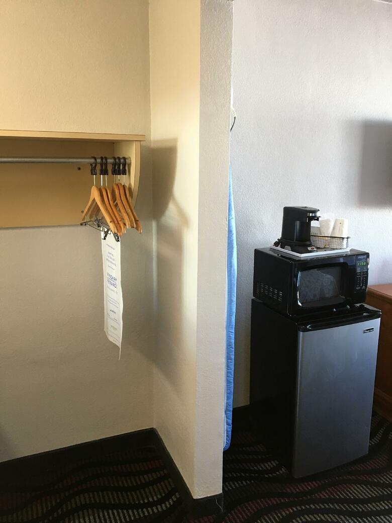 Hotel Days Inn South