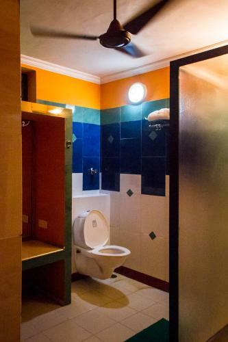 Papa Jolly's Boutique Hotel